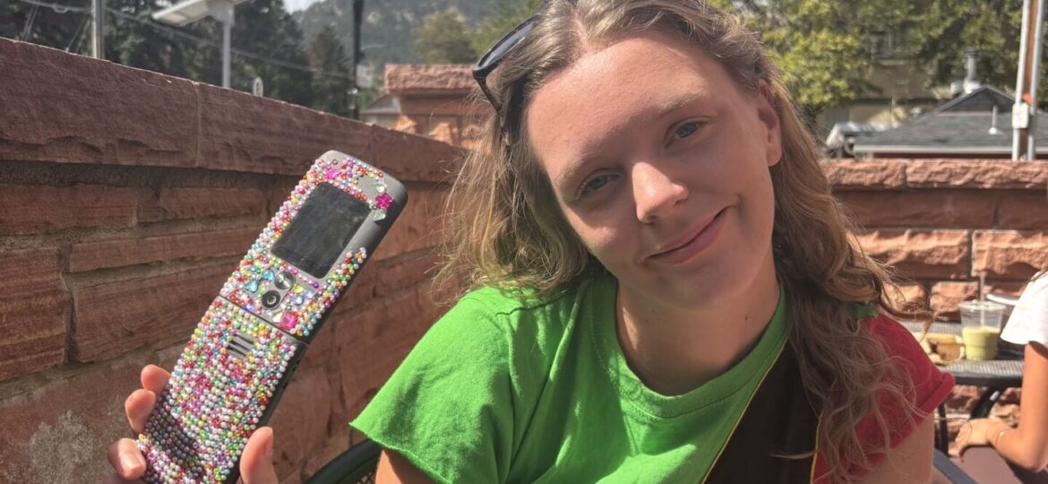 Flip phone profile photo